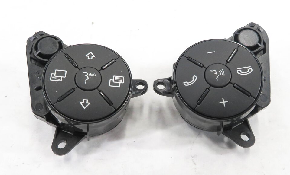 Thumbnail 4: 2012 MB GL450 (X164) STEERING MEDIA PHONE VOICE MENU SWITCH BUTTON SET-2