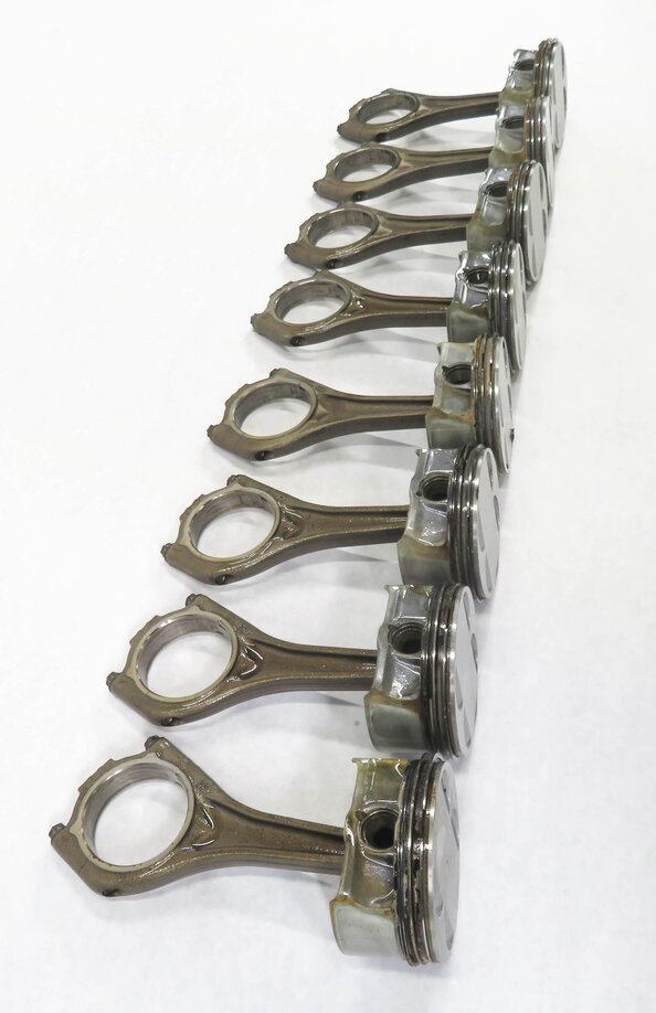 Thumbnail 5: 04-10 BMW 550i 750i X5 (E60 E65 E66 E70) N62 4.8L V8 ENGINE PISTON & ROD SET-8
