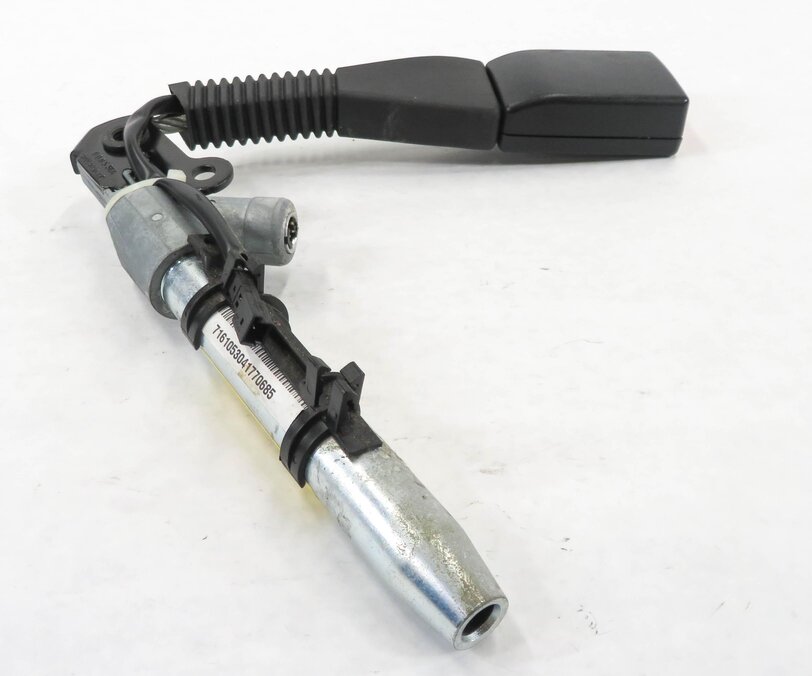 Thumbnail 3: 2007-2014 BMW X5 X5M X6 X6M (E70 / E71) - LEFT FRONT SEATBELT BUCKLE RECEIVER