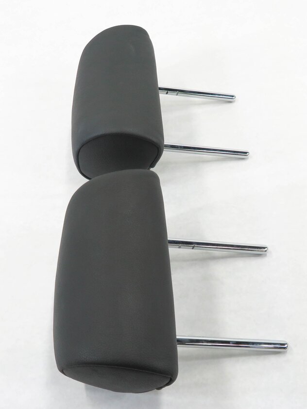 Thumbnail 3: 2007 BMW X5 (E70) REAR 2nd SECOND ROW HEADREST SET-2 (BLACK LEATHER LUSW)