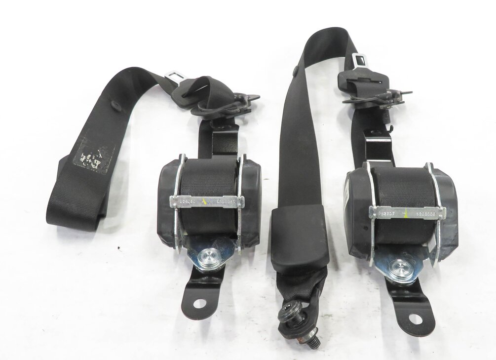 Thumbnail 4: 2008 BMW X5 (E70) REAR 2nd SECOND ROW SEATBELT RETRACTOR SET-2 (BLACK)
