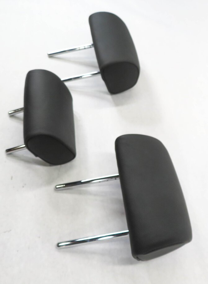 Thumbnail 3: 2008 BMW X5 (E70) REAR 2nd SECOND ROW (BLACK LEATHER) HEADREST SET-3