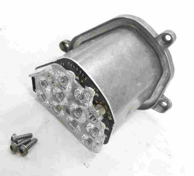 2011 BMW 550GT (F07) FRONT RIGHT PASSENGER LED HEADLIGHT LAMP TURN SIGNAL MODULE