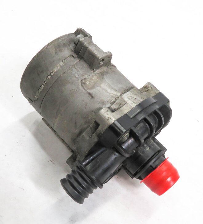 2011 BMW 550iGT (F07) 4.4L TWIN TURBO ENGINE SECONDARY AUX AUXILIARY WATER PUMP
