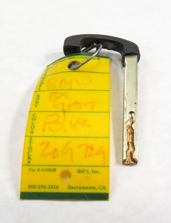 Thumbnail 5: 2011 BMW 550iGT (F07) LEFT FRONT DRIVER DOOR HANDLE LOCK CYLINDER w/ KEY