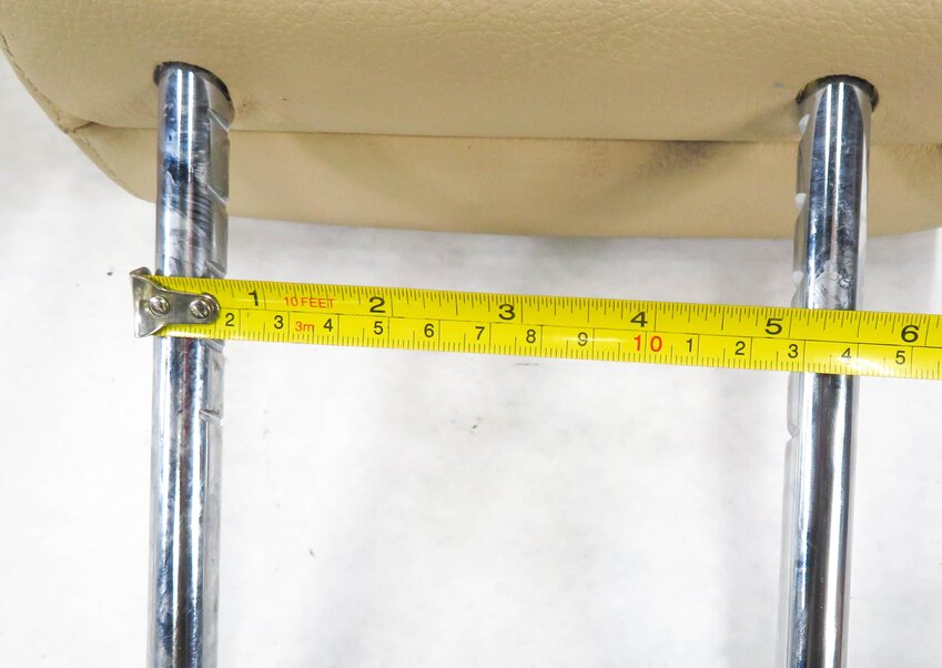Thumbnail 6: 2011 BMW 550iGT (F07) LEFT & RIGHT SIDE REAR SEAT (BEIGE LEATHER) HEADREST SET-2