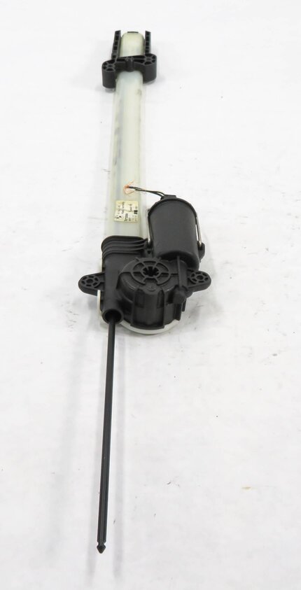 Thumbnail 3: 10-17 BMW 535iGT 550iGT (F07) RIGHT REAR DOOR WINDOW SHADE REGULATOR w/ MOTOR