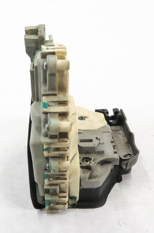 Thumbnail 3: 2010-2019 AUDI / PORSCHE A4 S4 A5 S5 A6 Q3 Q5 Q7 TT 911 - RIGHT FRONT DOOR LATCH