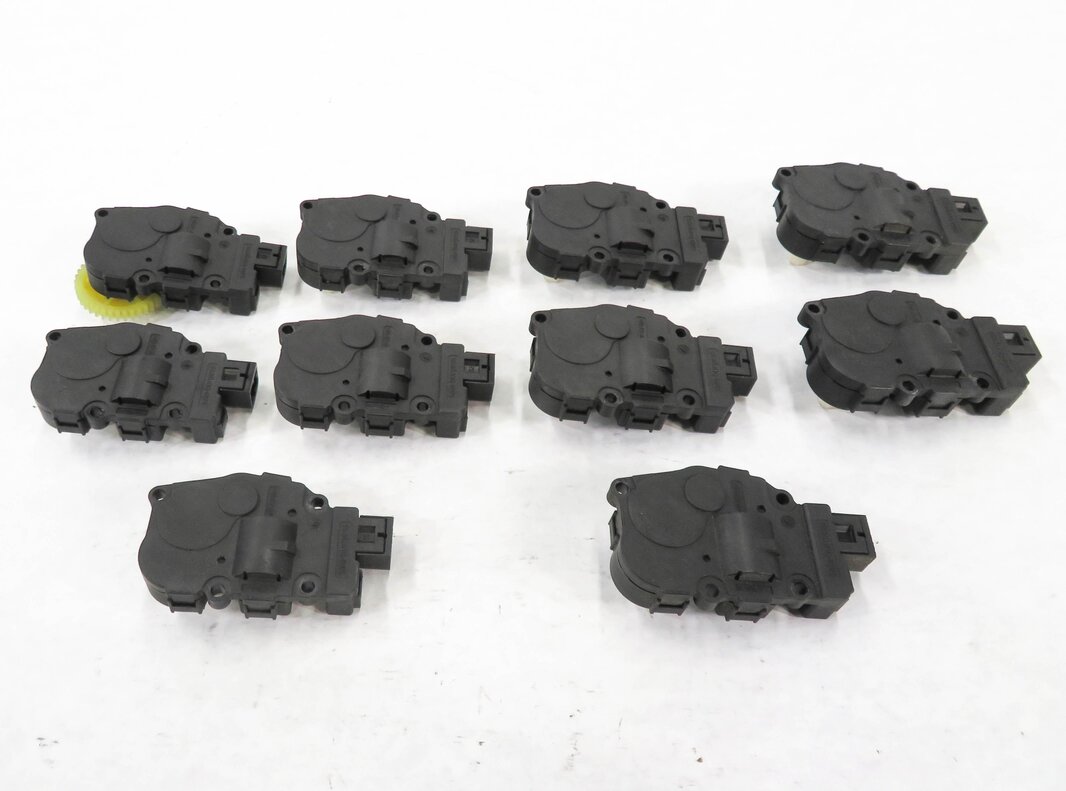 Thumbnail 2: 2010 AUDI A5 (B8 8T) COUPE HEATER A/C AIR BOX BLEND DOOR SERVO MOTOR SET-10