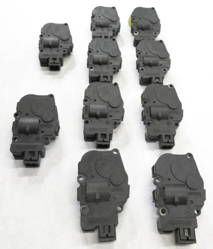 Thumbnail 3: 2010 AUDI A5 (B8 8T) COUPE HEATER A/C AIR BOX BLEND DOOR SERVO MOTOR SET-10