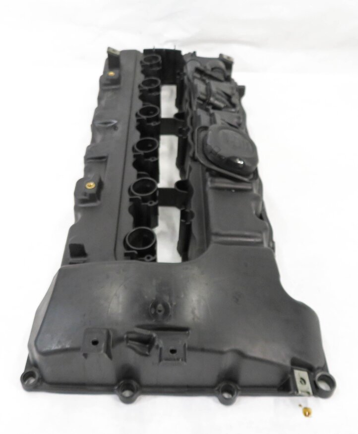 Thumbnail 4: 07-16 BMW 335i 535i 740i X6 Z4 (E60 E90) 3.0L N54 TWIN TURBO ENGINE VALVE COVER