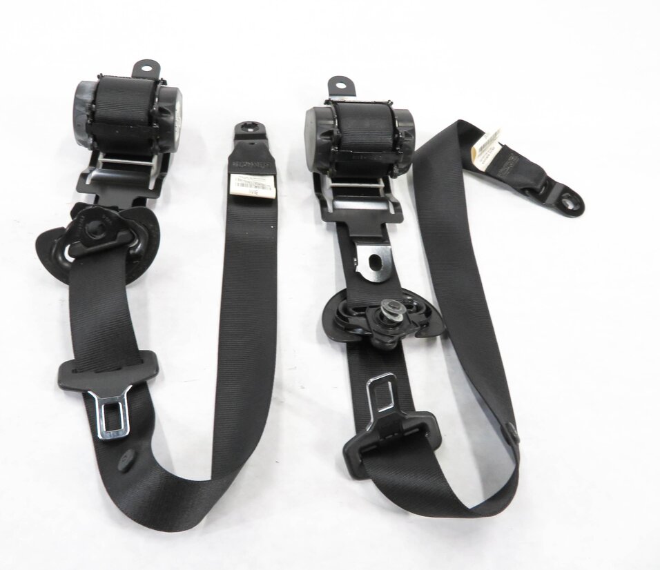 Thumbnail 2: 2011 BMW X5 (E70) REAR 2nd SECOND ROW SEATBELT BUCKLE RETRACTOR SET-2 (BLACK)