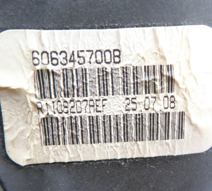 Thumbnail 7: 2008 BMW X5 (E70) LEFT & RIGHT 3rd THIRD ROW SEATBELT RETRACTOR SET-2 (BEIGE)