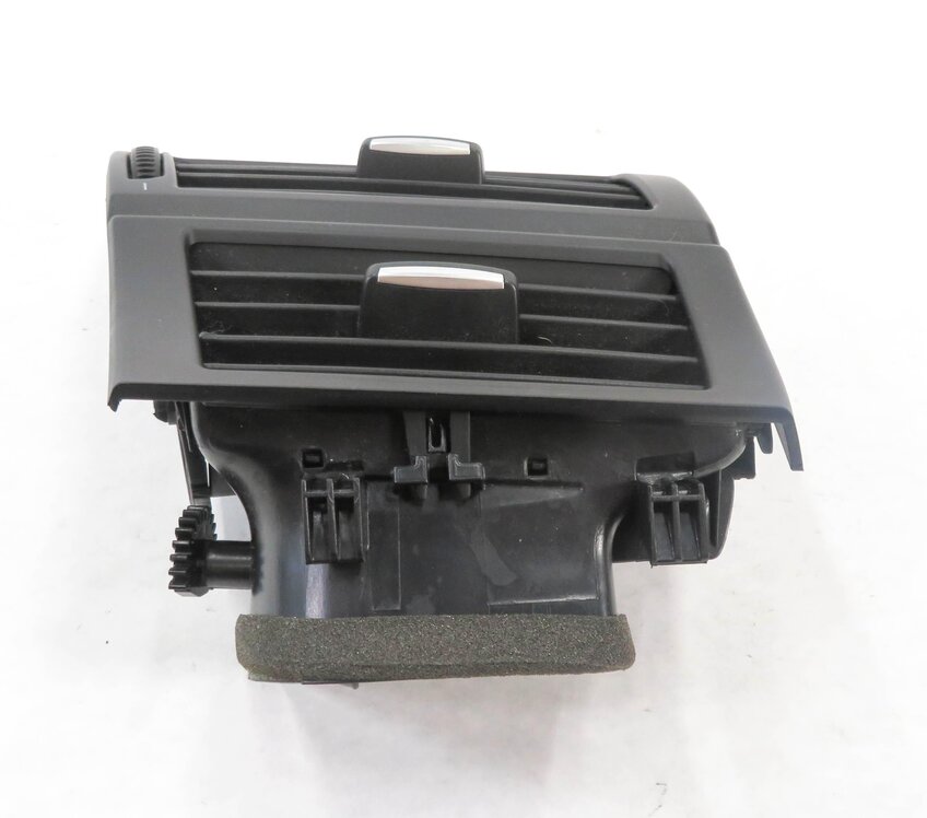 Thumbnail 4: 2008 BMW X5 (E70) LEFT FRONT DRIVER DASH PANEL HEATER A/C AIR VENT