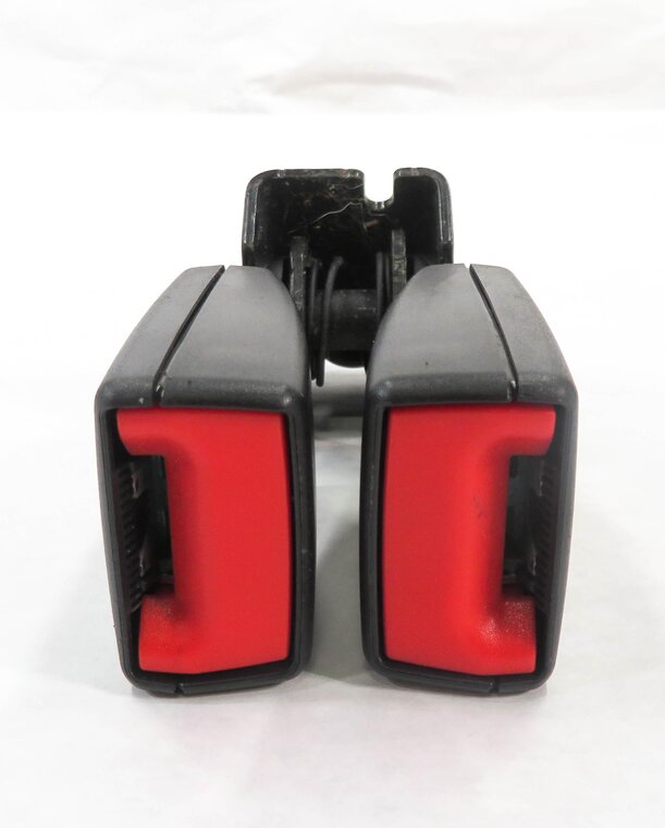 Thumbnail 2: 2008 BMW X5 (E70) LEFT & RIGHT REAR 3rd THIRD ROW SEATBELT BUCKLE RECEIVERS