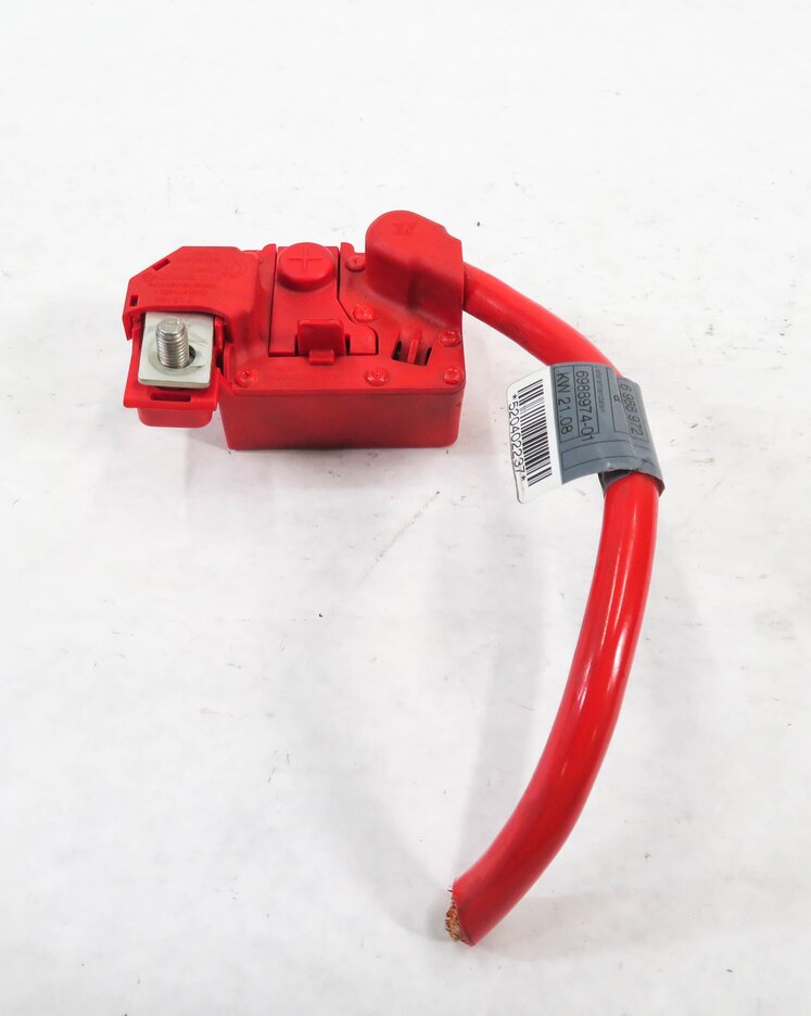 Thumbnail 4: 2008 BMW 335i (E90) POSITIVE BATTERY CABLE SRS BLOWOUT (CUT END)