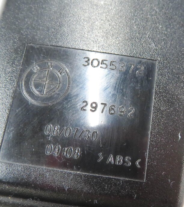 Thumbnail 6: 2007-2014 BMW X5 X6 X5M X6M (E70 E71) LEFT FRONT DRIVER SEATBELT BUCKLE RECEIVER