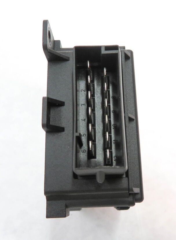 Thumbnail 6: 2012 LAND ROVER LR4 POWER SUNROOF SUN ROOF CONTROL MODULE COMPUTER
