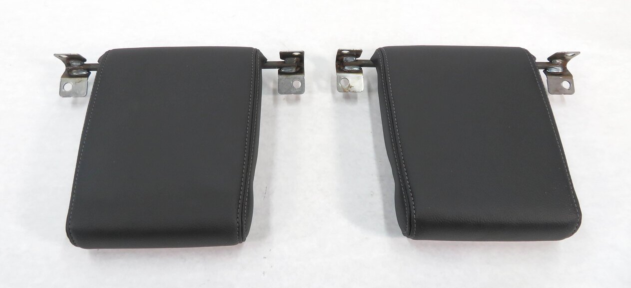Thumbnail 4: 2012 LAND ROVER LR4 REAR 3rd THIRD ROW (BLACK LEATHER) HEADREST SET-2