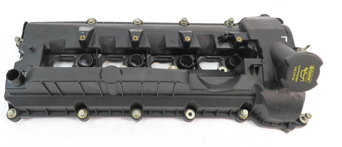 Thumbnail 4: 2010-2018 RANGE ROVER SPORT (L320 L322 L494 L405) 5.0L V8 LEFT VALVE COVER