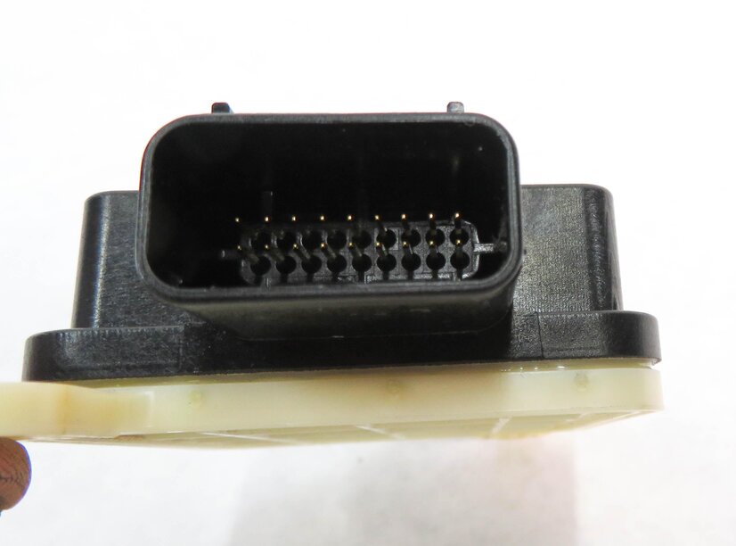 Thumbnail 6: 2010-2011 RANGE ROVER SPORT (L320) FRONT MEMORY SEAT CONTROL MODULE