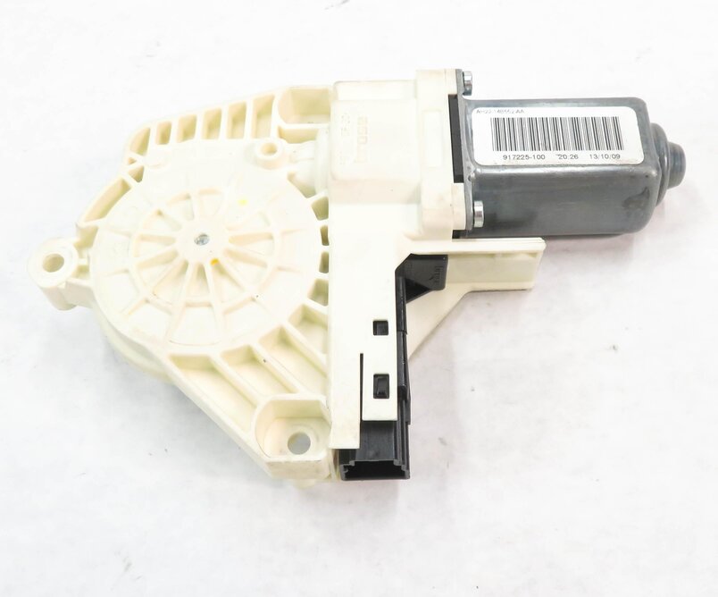 Thumbnail 2: 2010-2016 RANGE ROVER SPORT (L320) LR4 RIGHT FRONT PASSENGER POWER WINDOW MOTOR