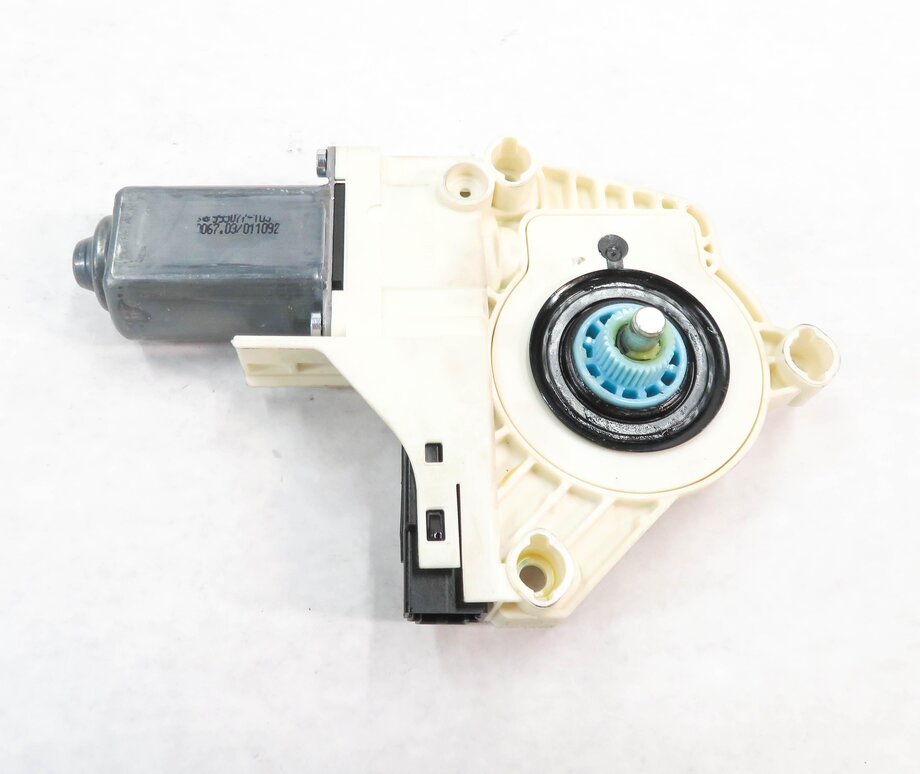 Thumbnail 5: 2010-2016 RANGE ROVER SPORT (L320) LR4 RIGHT FRONT PASSENGER POWER WINDOW MOTOR