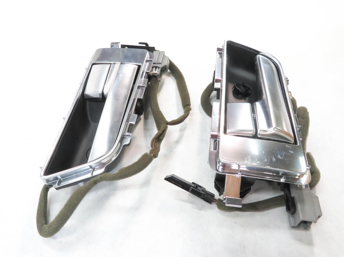 Thumbnail 4: 10-16 RANGE ROVER SPORT (L320) LR4 REAR LEFT & RIGHT INTERIOR DOOR HANDLE SET-2