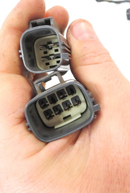 Thumbnail 6: 2010 RANGE ROVER SPORT (L320) FRONT PDC PARK DISTANCE SENSOR SET-4 w/ HARNESS