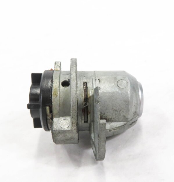Thumbnail 3: 2011 BMW 535iGT (F07) LEFT DRIVER DOOR HANDLE LOCK CYLINDER w/ KEY SET-2