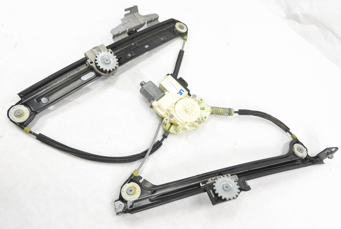 2010-2017 BMW 535iGT 550iGT (F07) LEFT SIDE REAR DOOR WINDOW REGULATOR w/ MOTOR