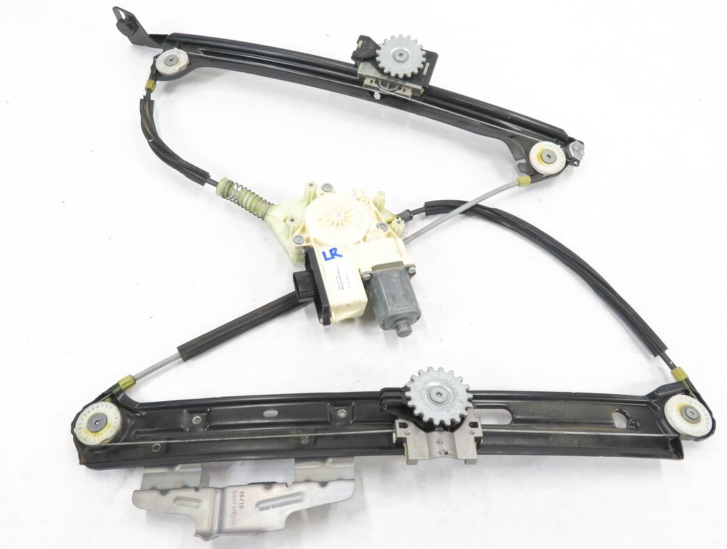 Thumbnail 3: 2010-2017 BMW 535iGT 550iGT (F07) LEFT SIDE REAR DOOR WINDOW REGULATOR w/ MOTOR