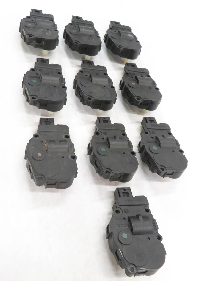 Thumbnail 3: 2011 BMW 535iGT (F07) FRONT HEATER A/C AIR BOX BLEND DOOR ACTUATOR MOTOR SET-10