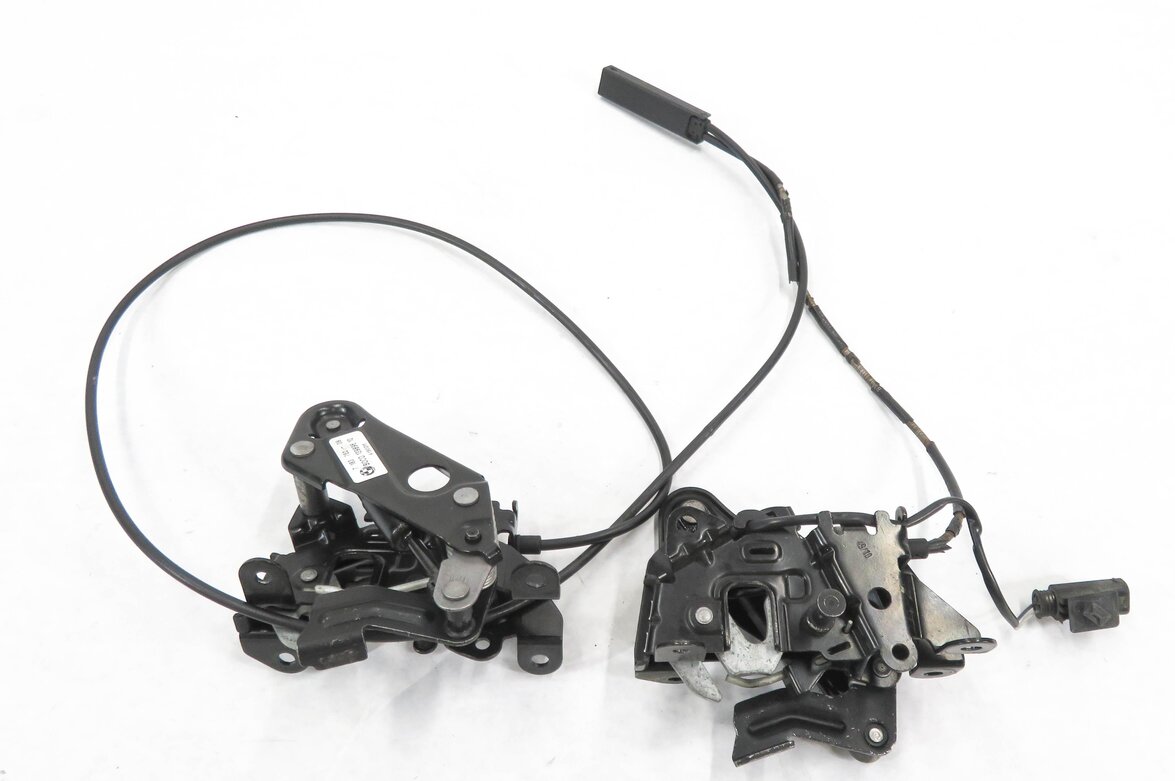 Thumbnail 4: 2011 BMW 535iGT (F07) FRONT HOOD LID LOWER LOCK LATCH CATCH SET-2 w/ CABLE