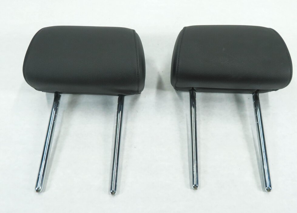 Thumbnail 2: 2011 BMW 535iGT (F07) REAR LEFT & RIGHT (BLACK LEATHER) HEADREST SET-2