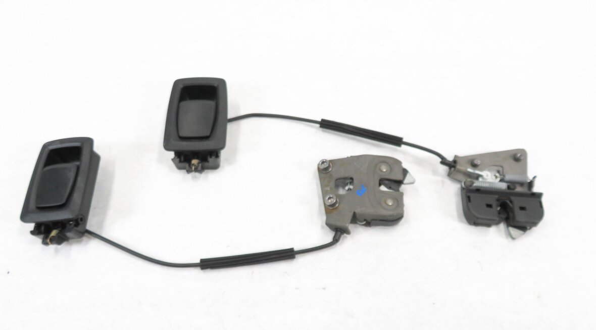 Thumbnail 2: 2011 BMW 535iGT (F07) LEFT & RIGHT REAR FOLDING SEAT LOCK LATCH SET w/ HANDLES