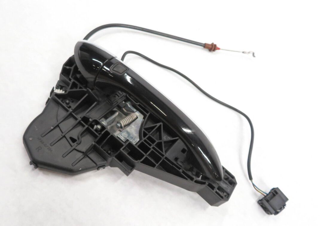 2008 MERCEDES BENZ GL320 (X164) RIGHT FRONT PASSENGER DOOR HANDLE (BLACK 197U)