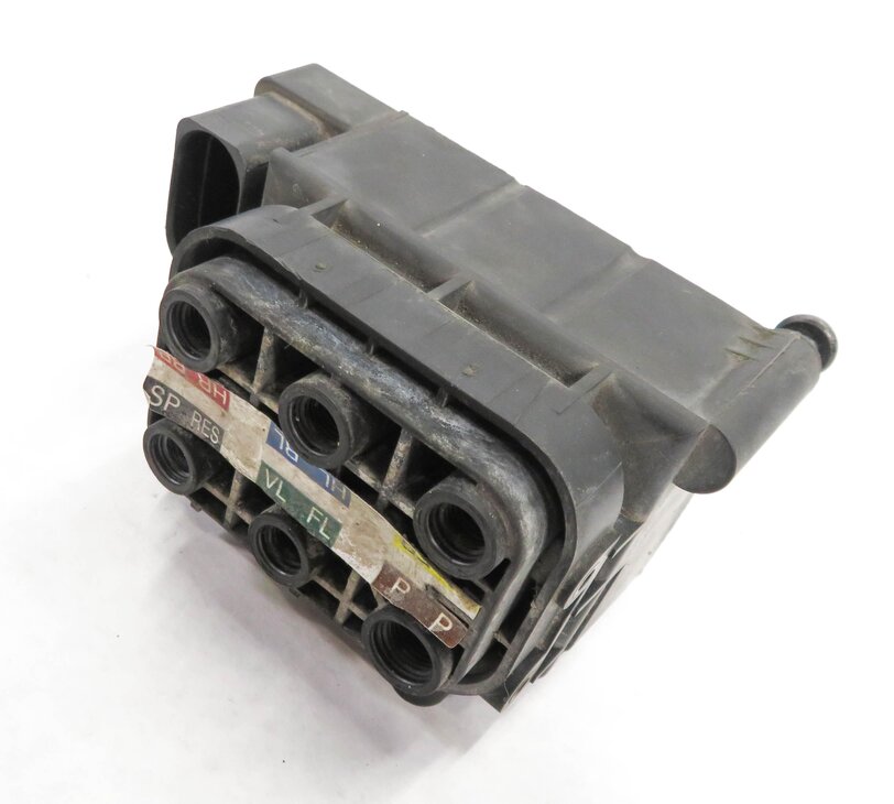 2008 MERCEDES BENZ GL320 (X164) AIR SUSPENSION PRESSURE RELIEF VALVE BLOCK