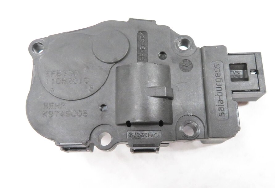 Thumbnail 5: 2011 BMW 740i (F01) FRONT HEATER A/C BLEND DOOR FLAP ACTUATOR SERVO MOTOR SET-15