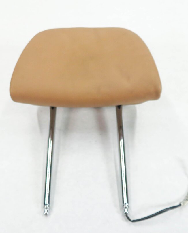 Thumbnail 2: 2011 BMW 740i (F01) RIGHT FRONT PASSENGER ELECTRIC COMFORT HEADREST (BROWN)