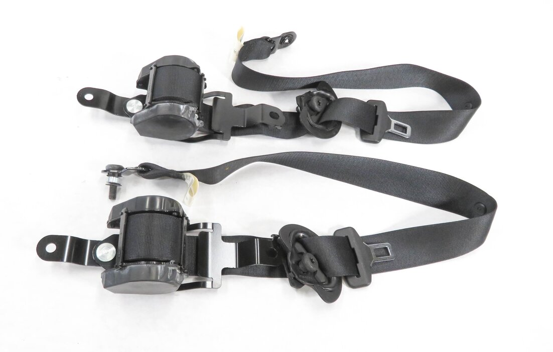 Thumbnail 3: 2011 BMW X5 (E70) REAR 2nd SECOND ROW SEATBELT BUCKLE RETRACTOR SET-2 (BLACK)