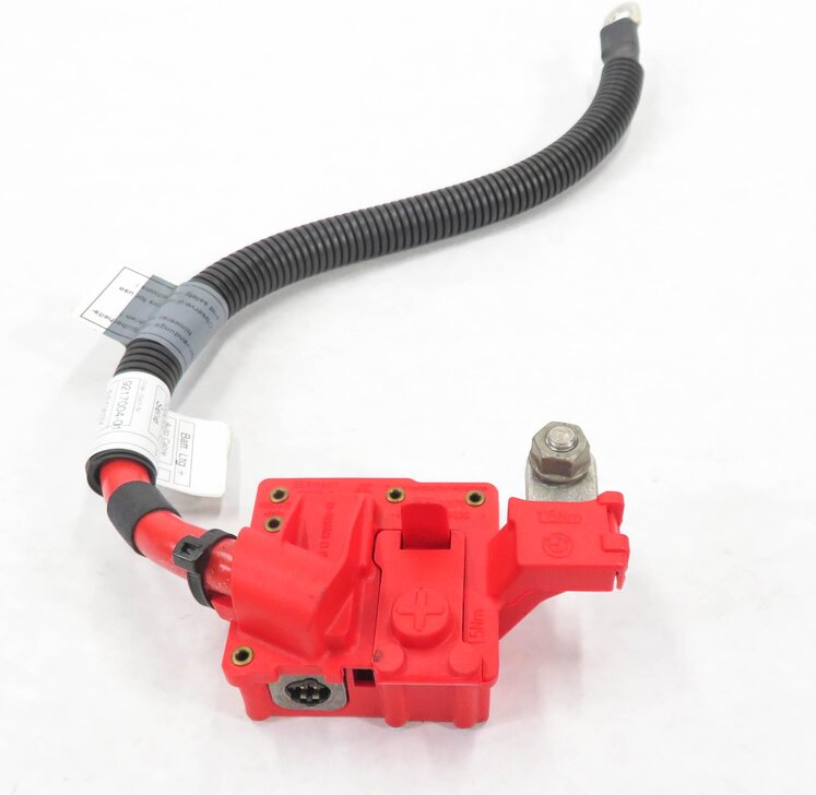 Thumbnail 2: 2011 BMW X5 (E70) POST TERMINAL POSITIVE BATTERY CABLE (SRS) BLOWOUT