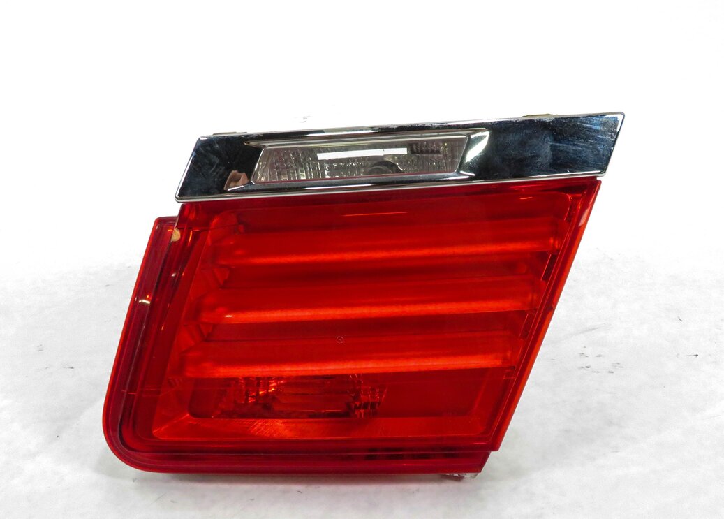 Thumbnail 5: 09-12 BMW 740i 750i 760i B7 (F01) RIGHT PASSENGER REAR TRUNK LID TAILLIGHT LAMP