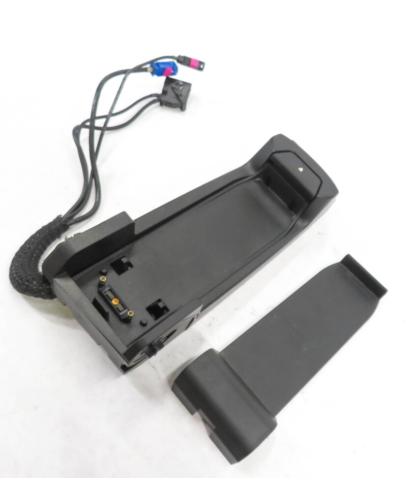 2009 BMW 750i (F01) FRONT CENTER CONSOLE CELL PHONE SNAP IN CRADLE