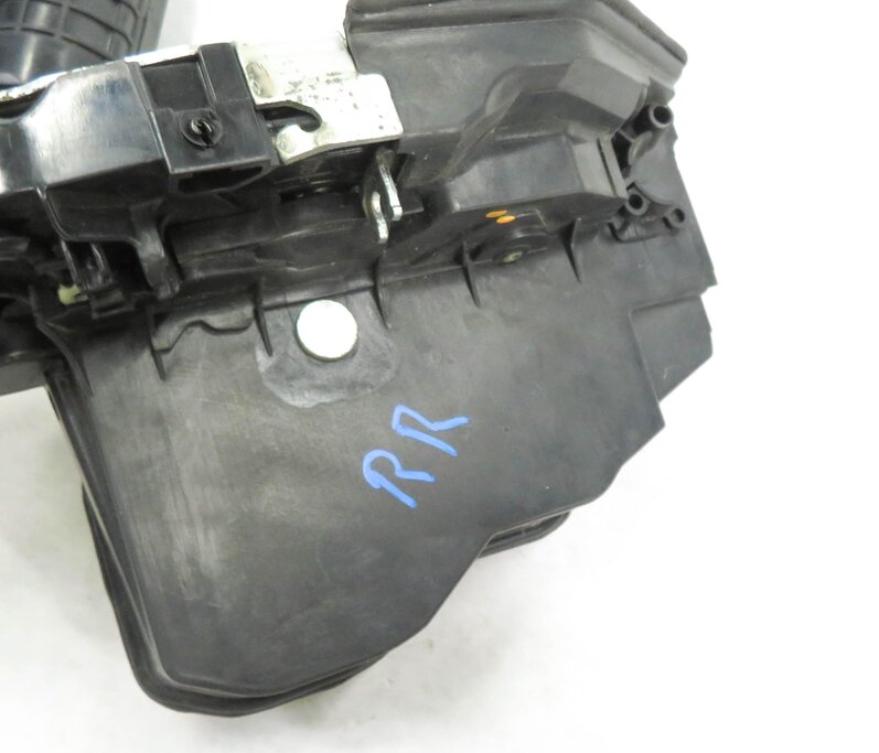 Thumbnail 6: 11-15 BMW 740i 750i 760i B7 (F01) RIGHT REAR (SOFT CLOSE) DOOR LATCH ACTUATOR