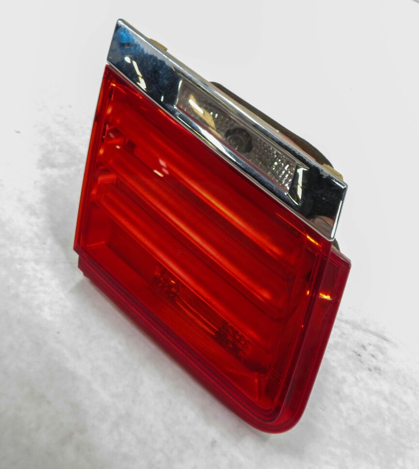 09-12 BMW 740i 750i 760i B7 (F01) LEFT SIDE REAR TRUNK LID TAILLIGHT LIGHT LAMP