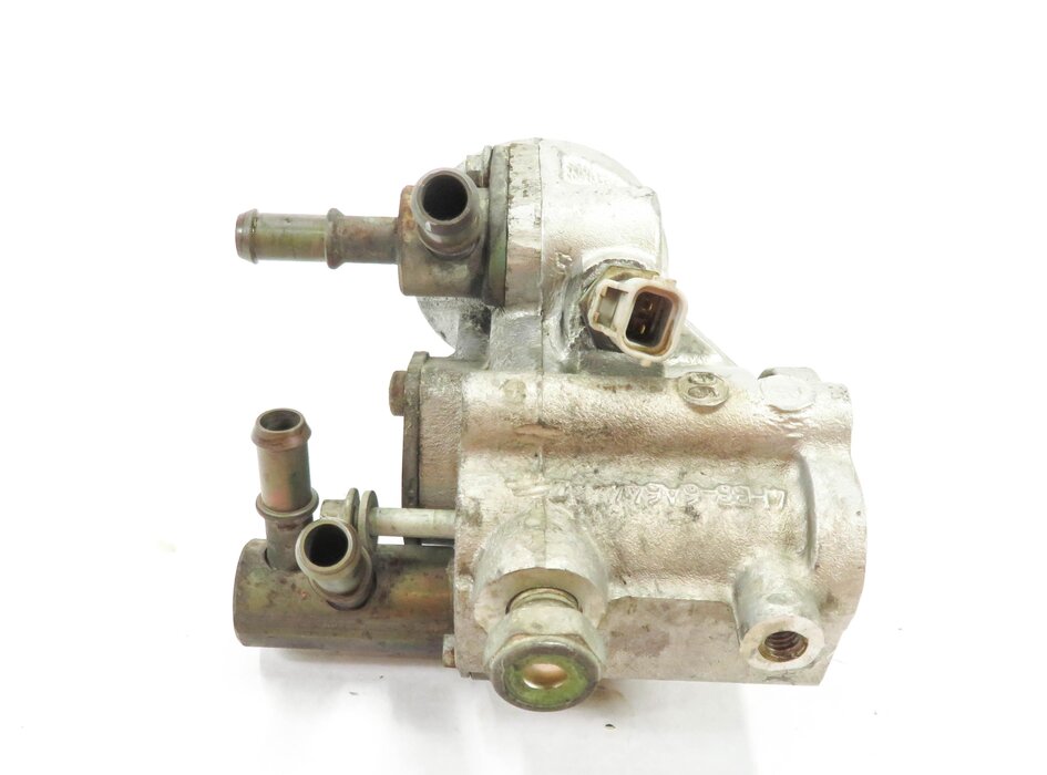 Thumbnail 4: 2006 RANGE ROVER SPORT (L320) 4.2L V8 ENGINE MOTOR OIL FLUID FILTER ADAPTER