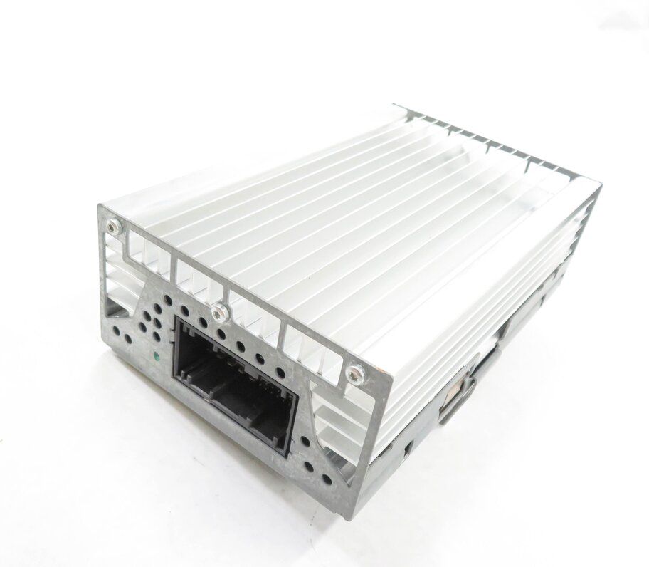 11-13 BMW 528i 535i 550i (F10) HARMAN BECKER RADIO STEREO AUDIO AMP AMPLIFIER
