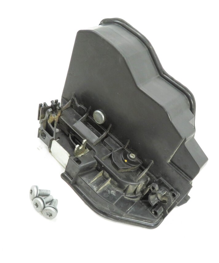 09-18 BMW 1/2/3/4/5/7/X1 X3 X4 (E87 E90 F01 F10) LEFT DRIVER DOOR LOCK LATCH
