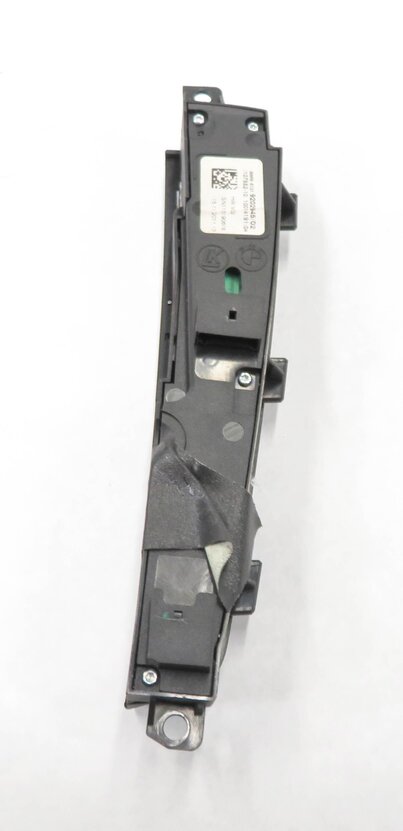 Thumbnail 5: 2012 BMW 528i (F10) FRONT CONSOLE SPORT COMFORT PDC TRACTION SWITCH BUTTON PANEL